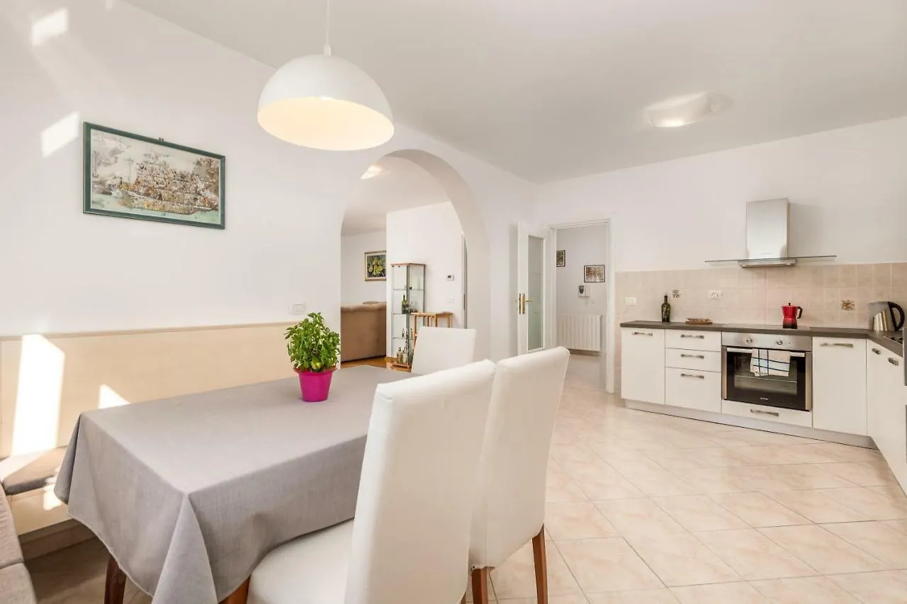 Filip1 Apartment Opatija Croatia